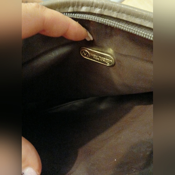 SOLD VALENTINO GUC Clutch - Picture 2 of 8